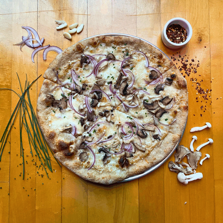 New vegetarian pizza combo at Jackson Street Pizza Lounge. Photo courtesy of Jackson Street Pizza Lounge.